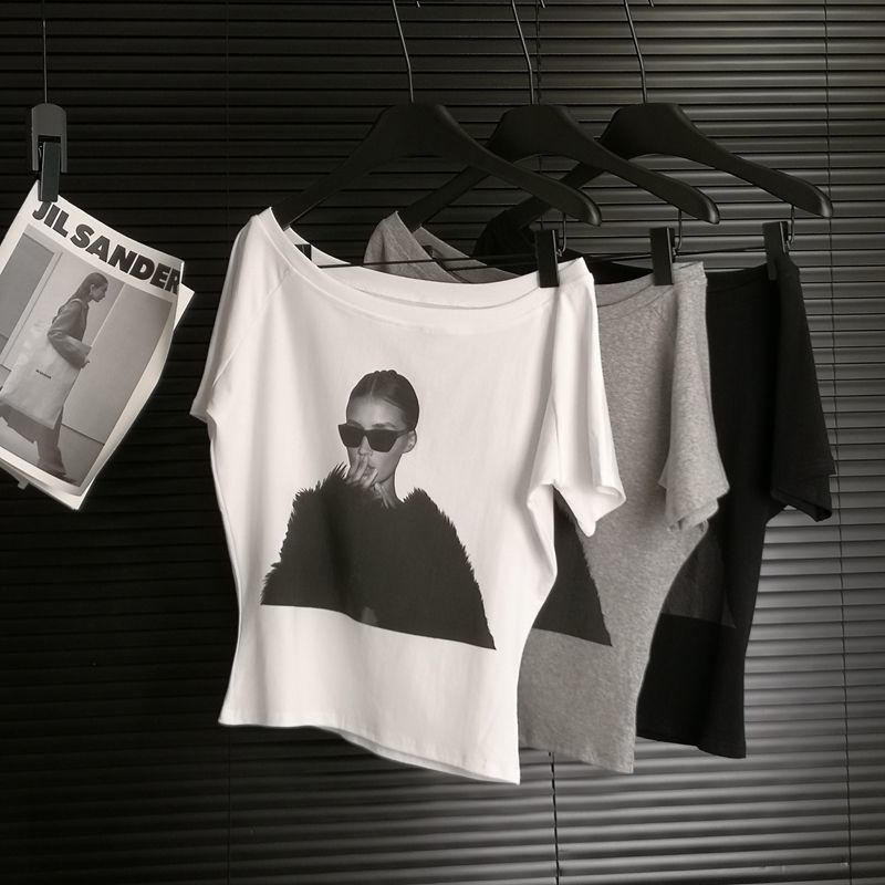 Summer Clothing Trends 2026 - 여름 트렌드 섹시 프린팅 오프숄더 반팔